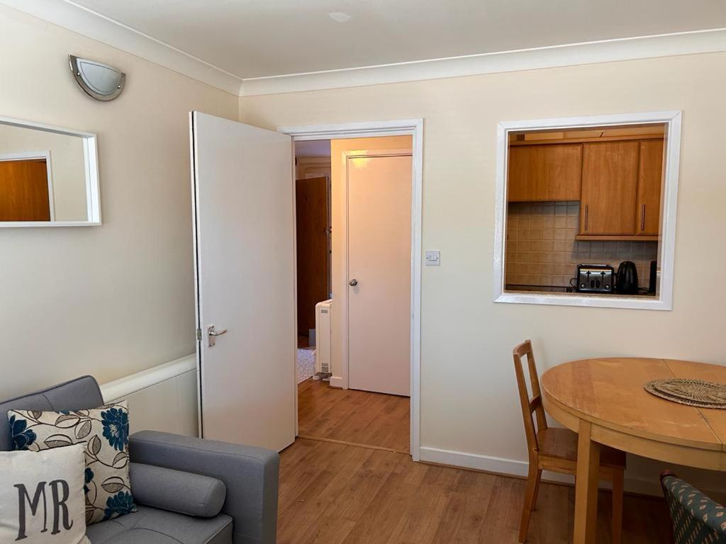 Sea Breeze Apartments Porthcawl - Ground Floor Nottage Exterior photo
